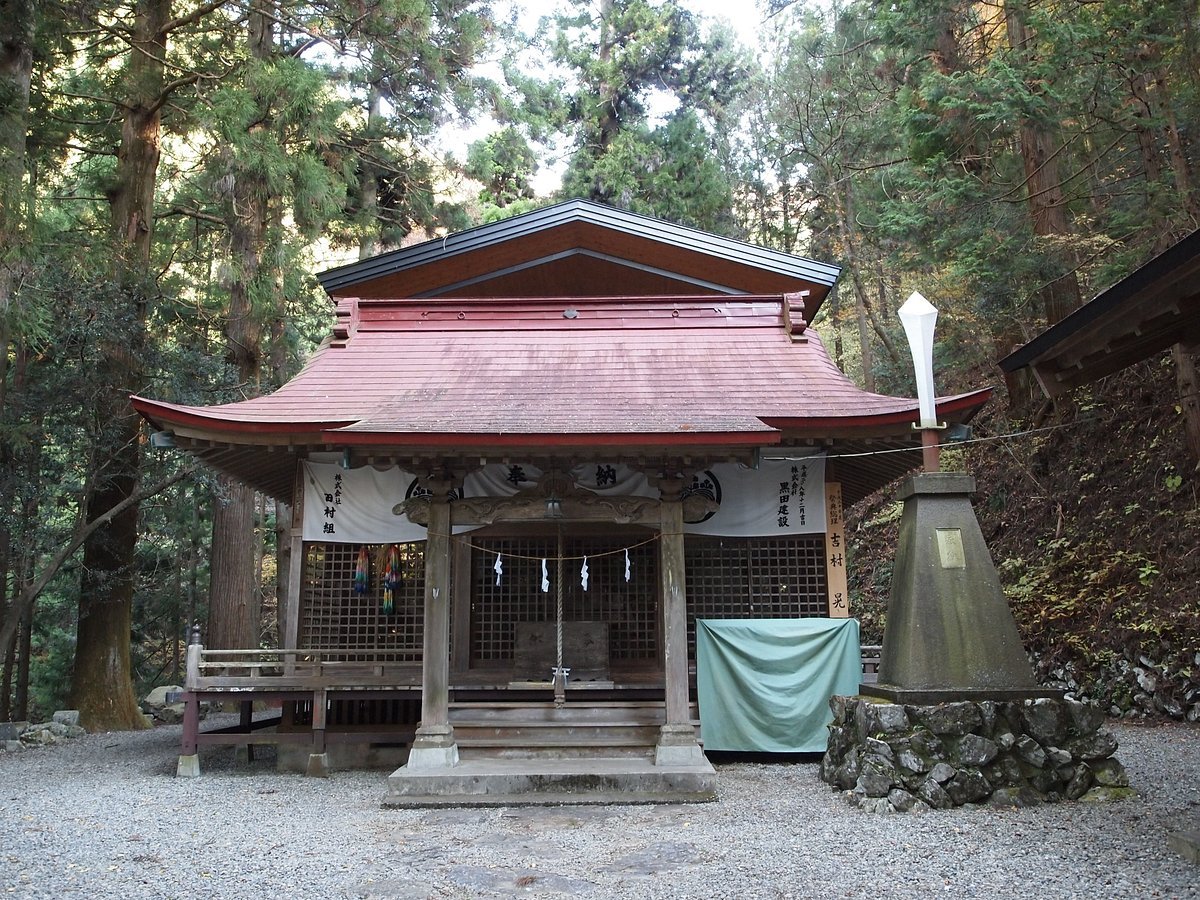 ⛩️ 군다리 신사(軍刀利神社) 이미지 1